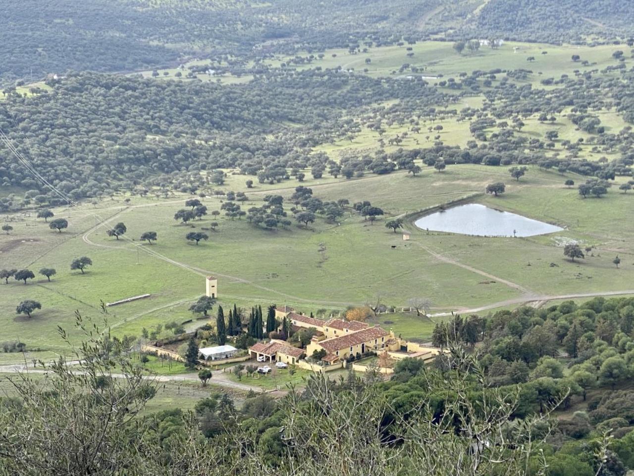 Finca La Alcolehuela En Parque Natural De Despenaperros Santa Elena Exterior photo